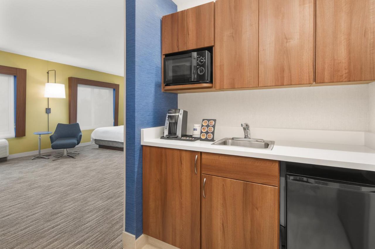 Holiday Inn Express Hotel & Suites Sacramento Airport Natomas, An Ihg Hotel Habitación foto